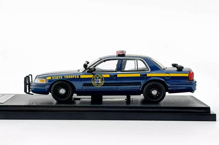 Rollin 1:64 Ford CV Crown Victoria NYSP