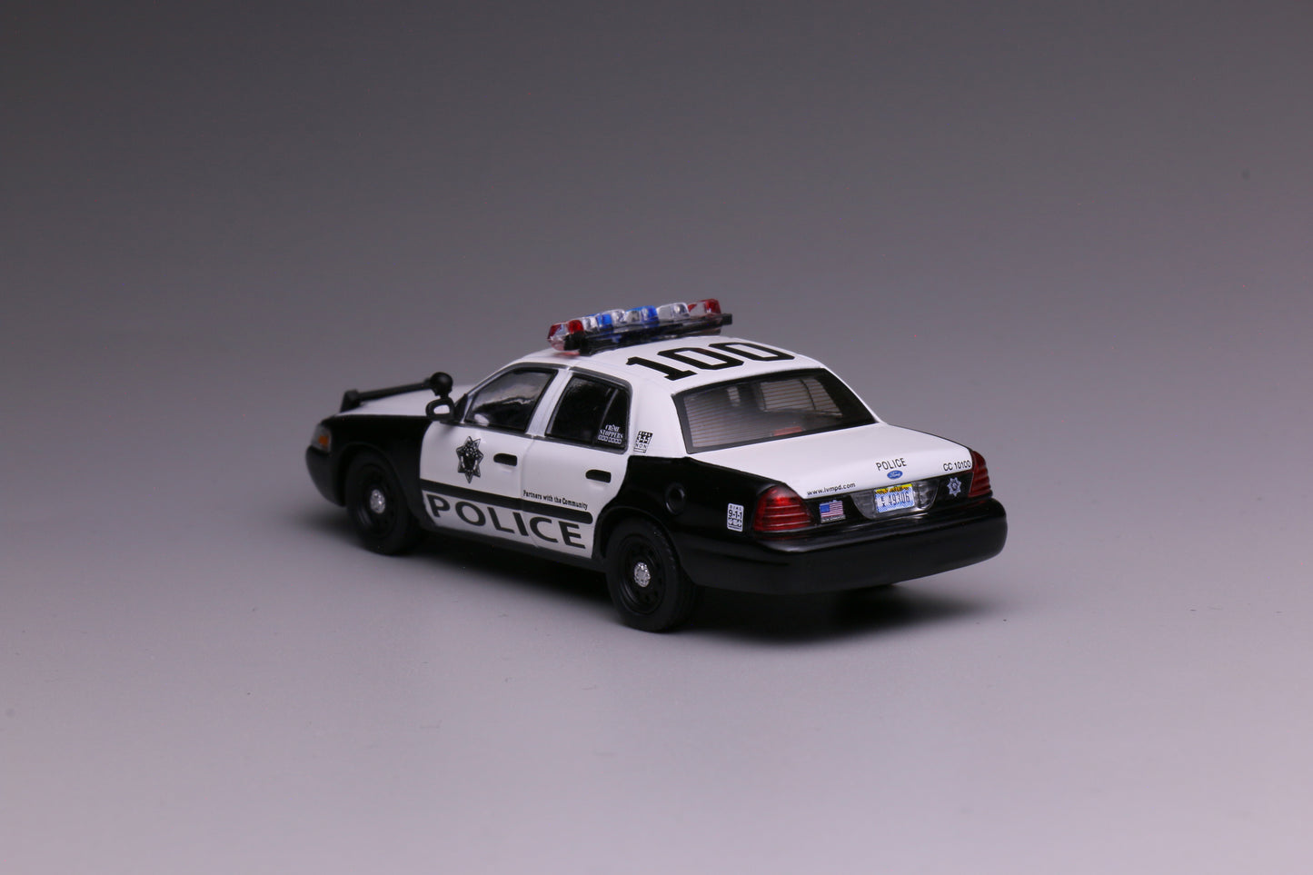 596 1:64 Ford CV Crown Victoria Las Vegas Metropolitan Police Department (LVMPD)