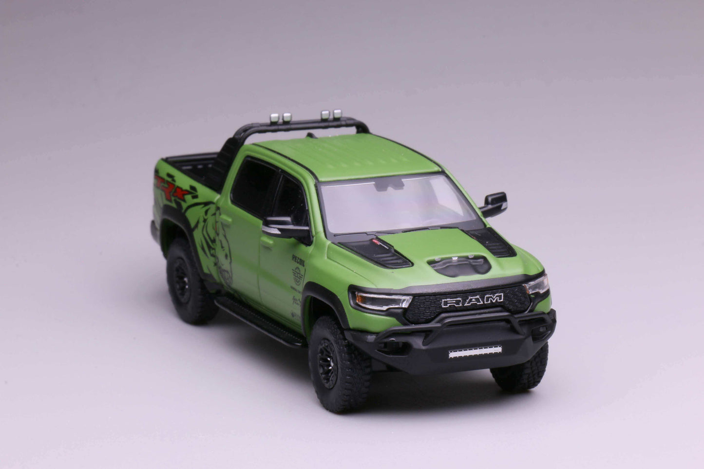 596 1:64 Ram 1500 SRX Sports Green