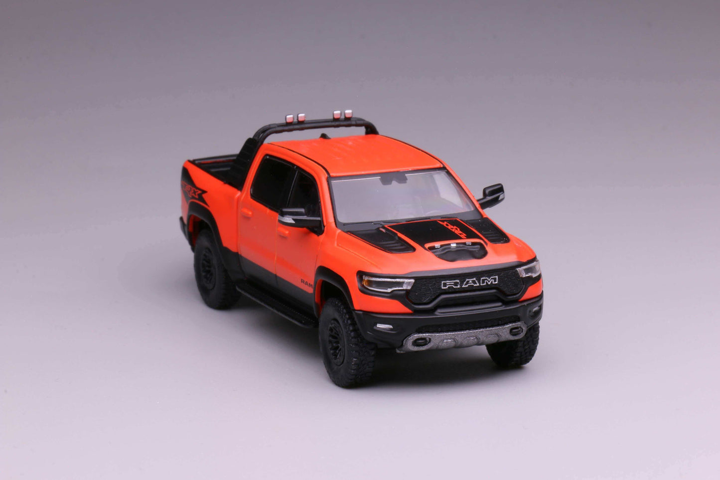 596 1:64 Ram 1500 SRX Sports Orange