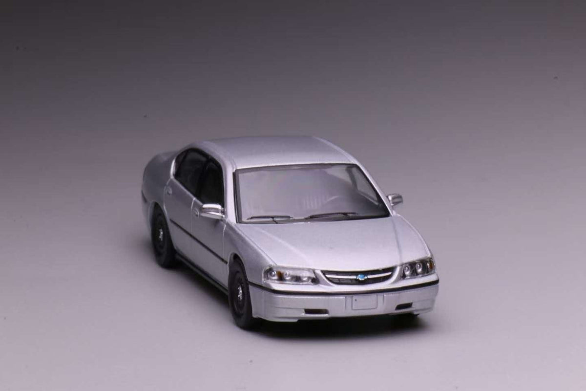 596 1:64 Impala Silver Diecast American Car