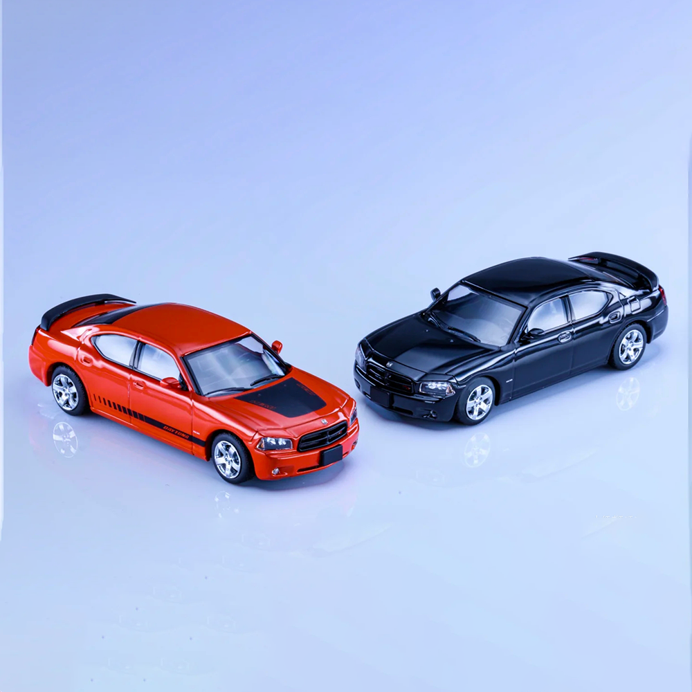 Rollin 1:64 Dodge Charger 08 R/T Black