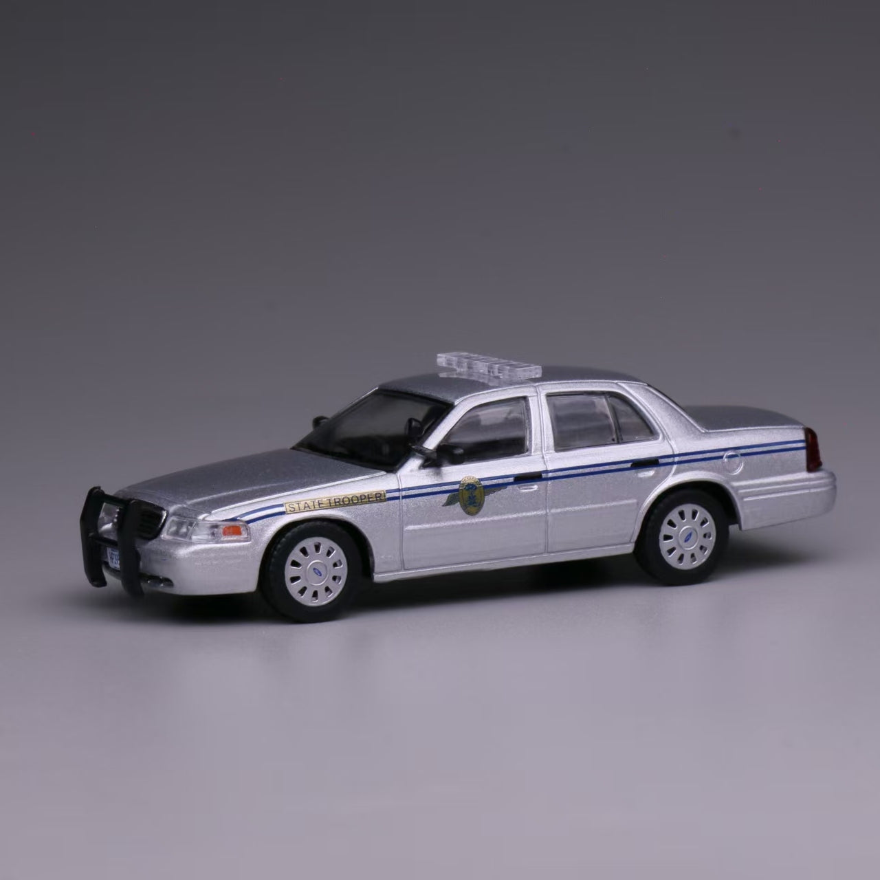 596 1:64 Ford CV CROWN VICTORIA South Carolina State Police