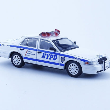 596 1:64 Ford CV CROWN VICTORIA NYPD