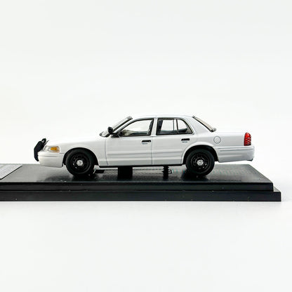 Rollin 1:64 Ford CV Crown Victoria Unmarked