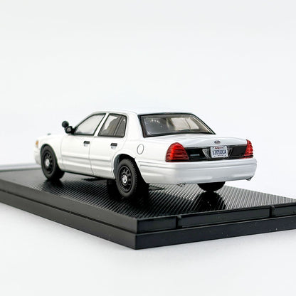 Rollin 1:64 Ford CV Crown Victoria Unmarked