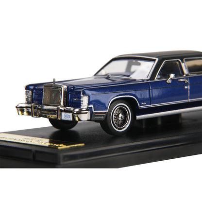 Turning Crush 1:64 Lincoln Continental Town Car Blue
