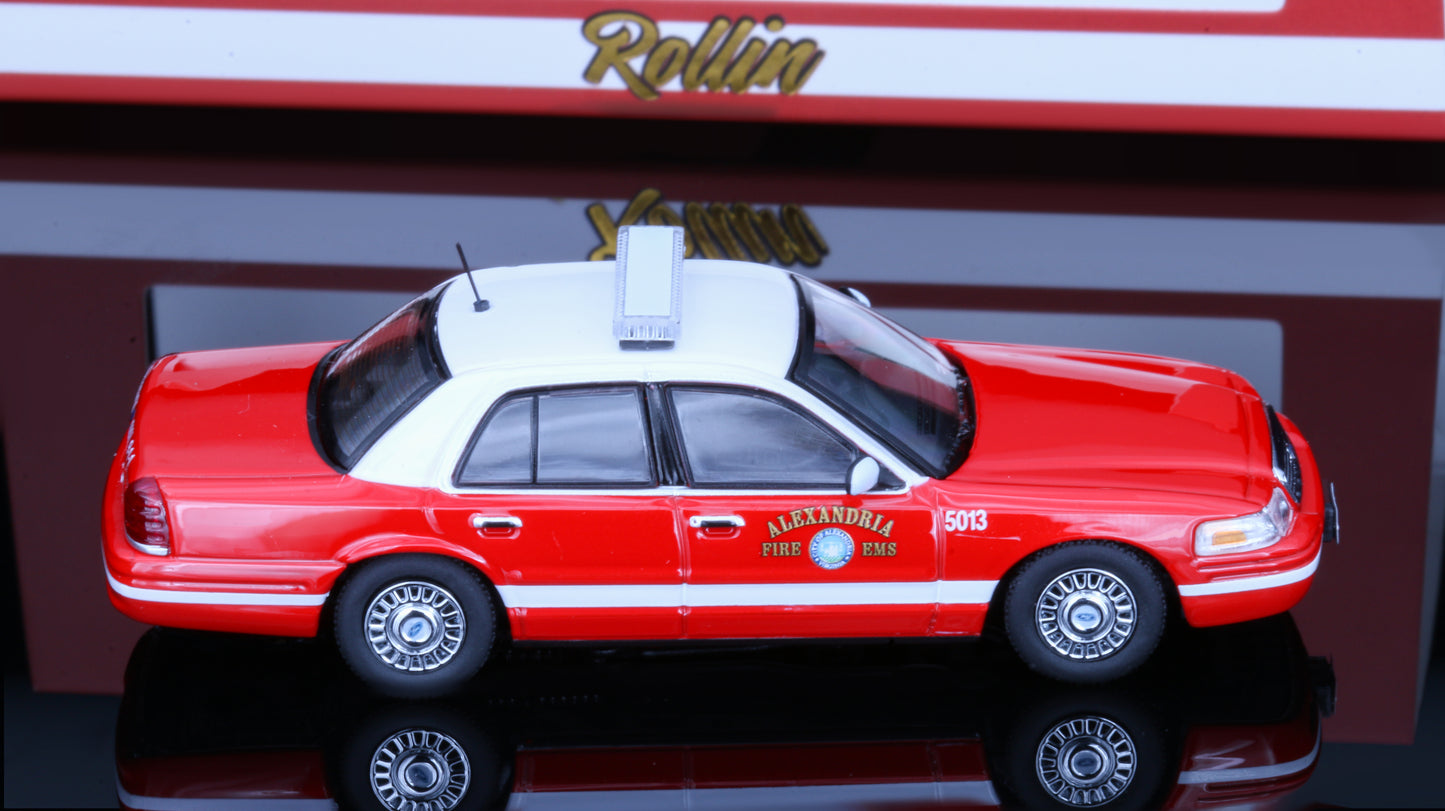 Rollin 1/64 Alexandria fire Rescues Ford Crown Victoria