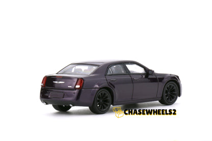 596 Model 1:64 Chrysler 300c Purple