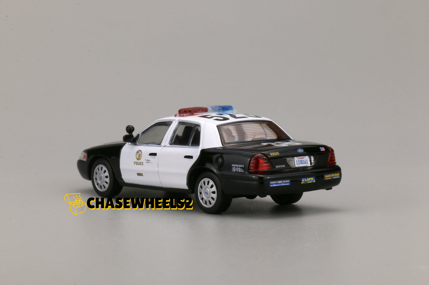 596 model 1:64 Ford CV CROWN VICTORIA LAPD