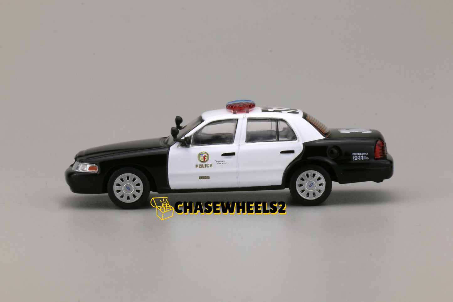 596 model 1:64 Ford CV CROWN VICTORIA LAPD