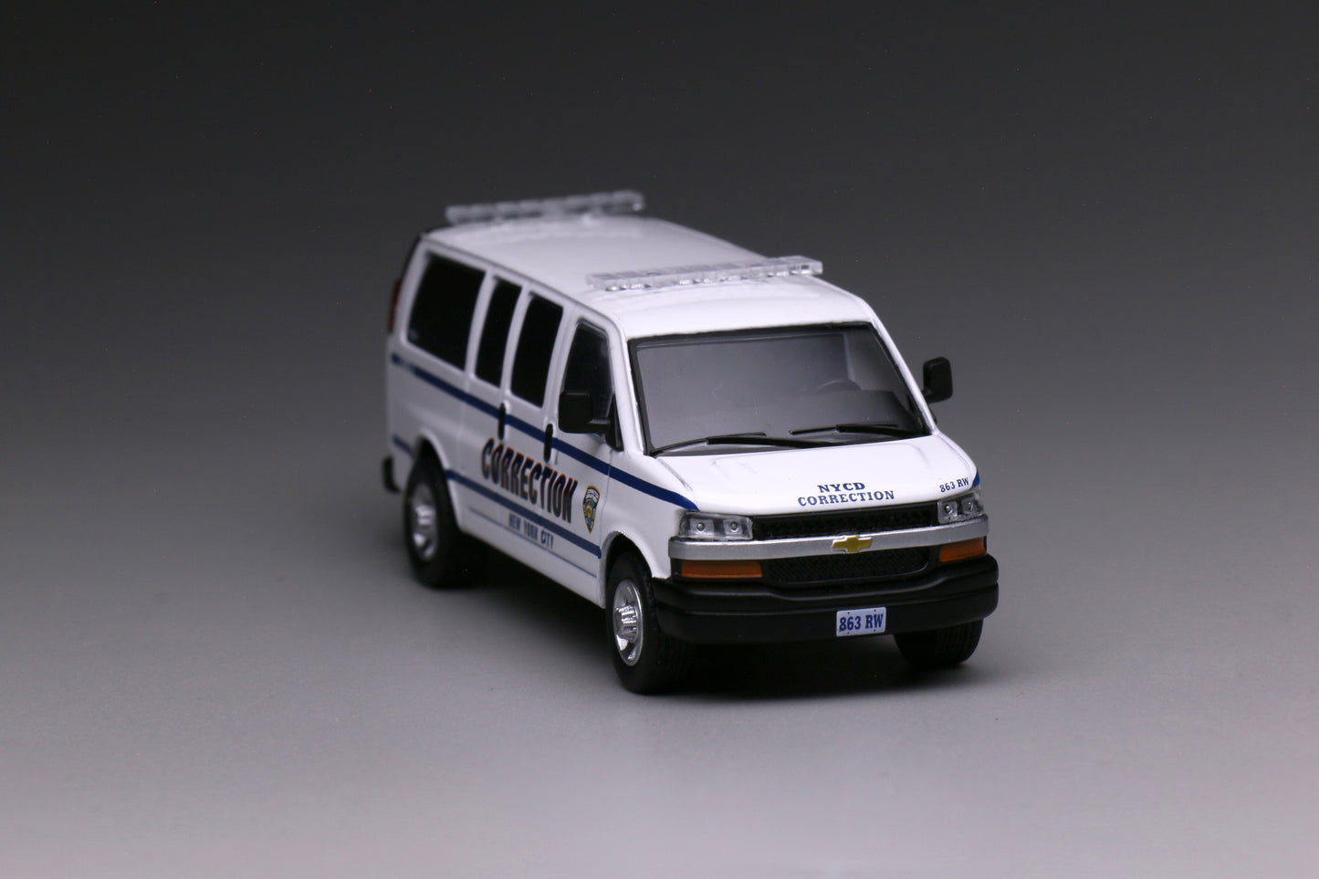 596 Model 1:64 Chevrolet Express New York City Correction