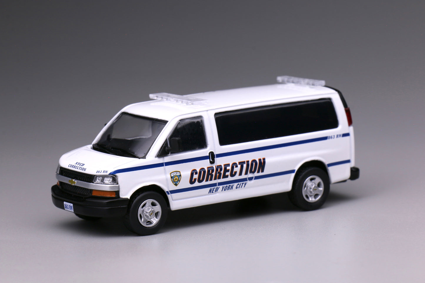 596 Model 1:64 Chevrolet Express New York City Correction