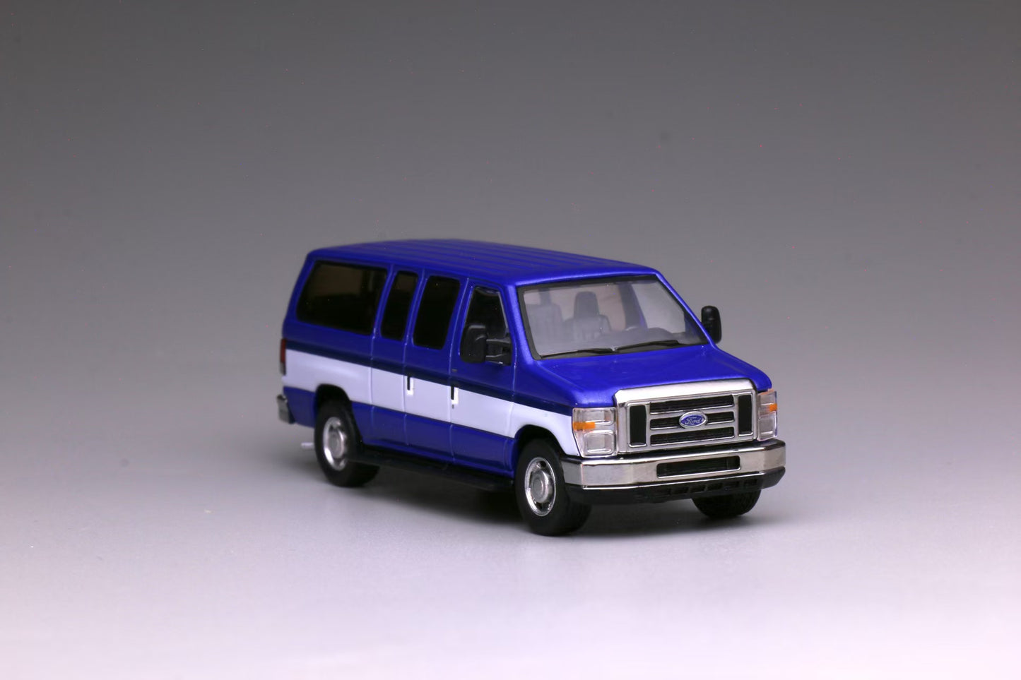596 1:64 Ford E350 Blue with Openable Rear Door and Acrylic Case