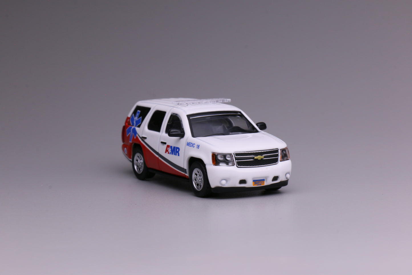 596 Model 1:64 Chevrolet Tahoe AMR Ambulance