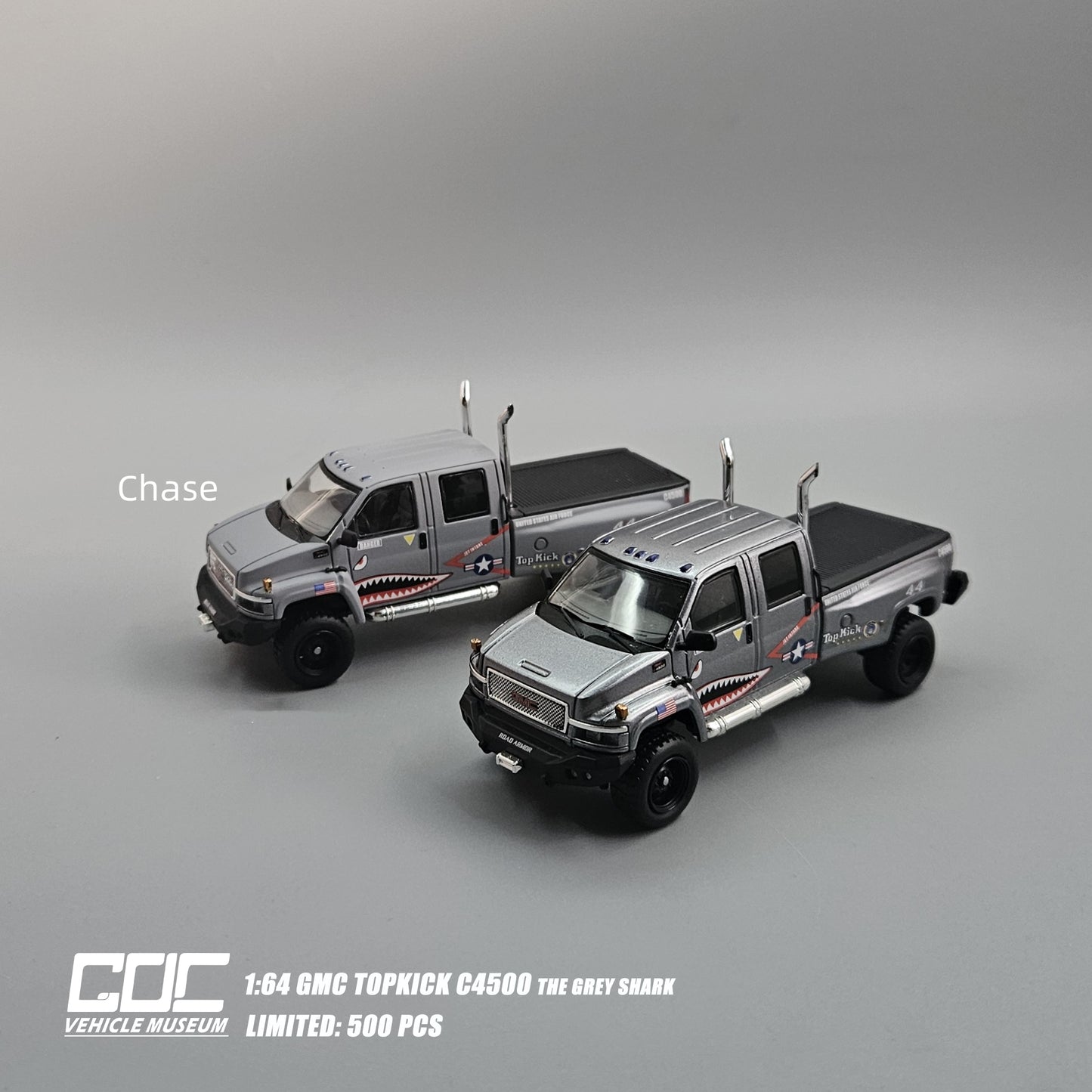 GOC 1/64 GMC TOPKICK C4500 The Grey Shark