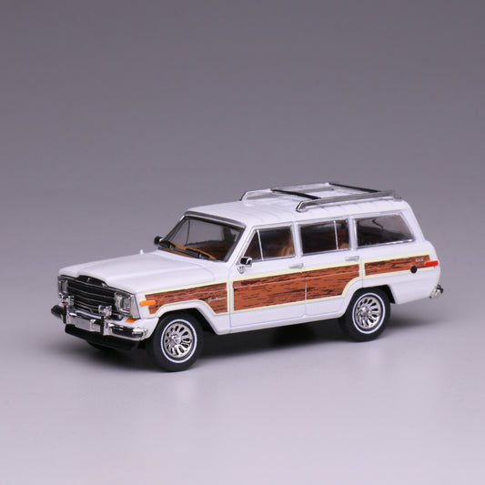 596 1:64  Jeep Wagoneer White Wood Sides