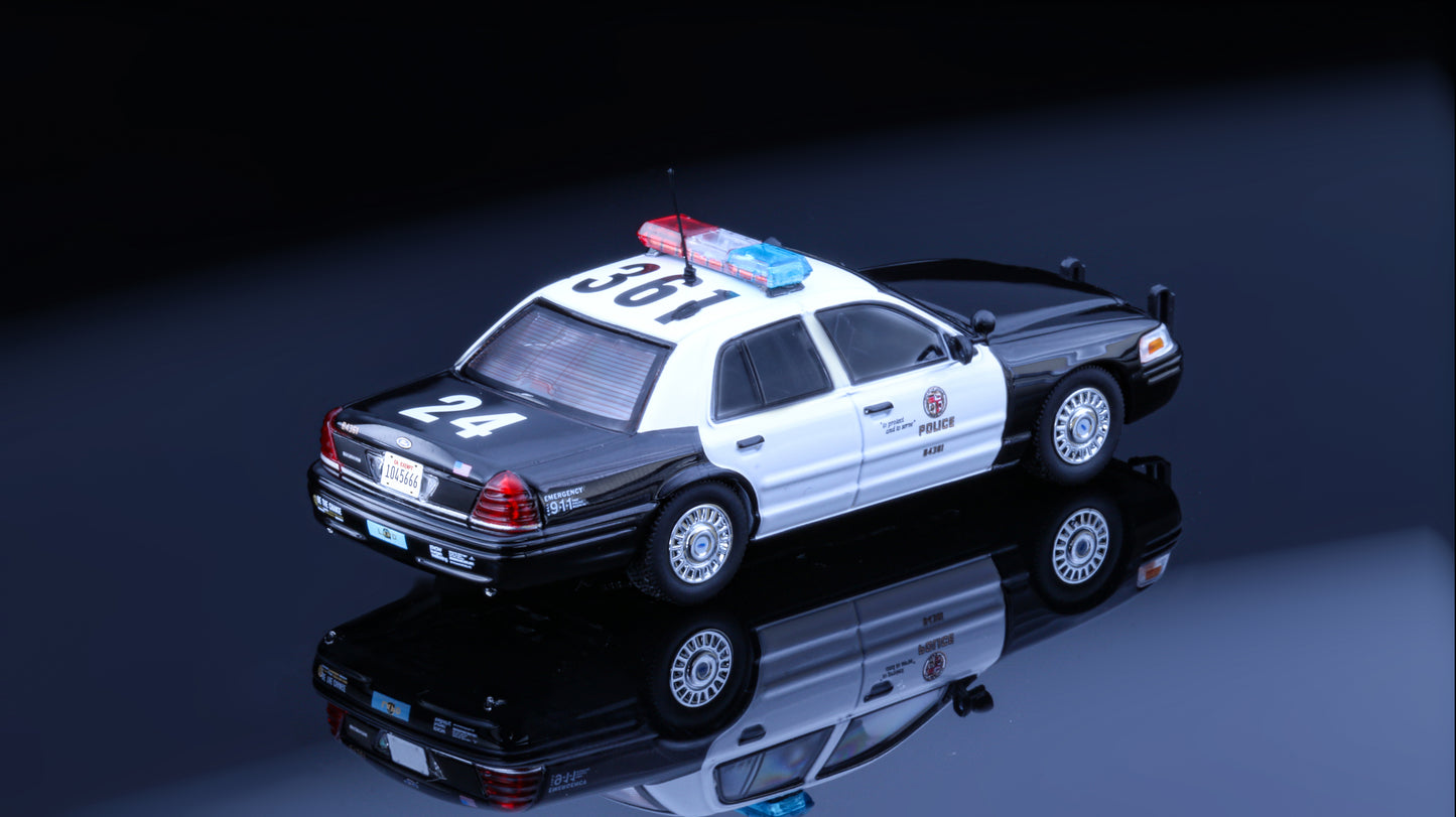 Rollin 1:64 Ford Crown Victoria Los Angeles Police Department (LAPD)