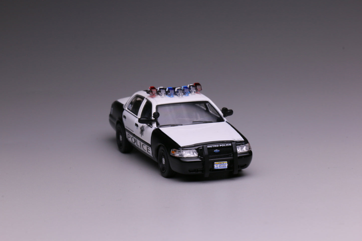596 1:64 Ford CV Crown Victoria Las Vegas Metropolitan Police Department (LVMPD)
