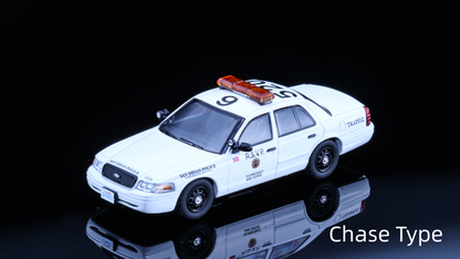 [Pre-order] Rollin 1:64 San diego police Retired Senior Volunteer Patrol crown victoria