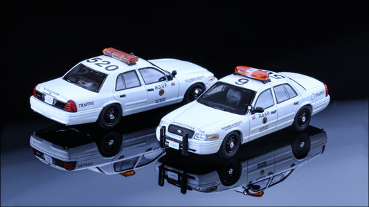 [Pre-order] Rollin 1:64 San diego police Retired Senior Volunteer Patrol crown victoria