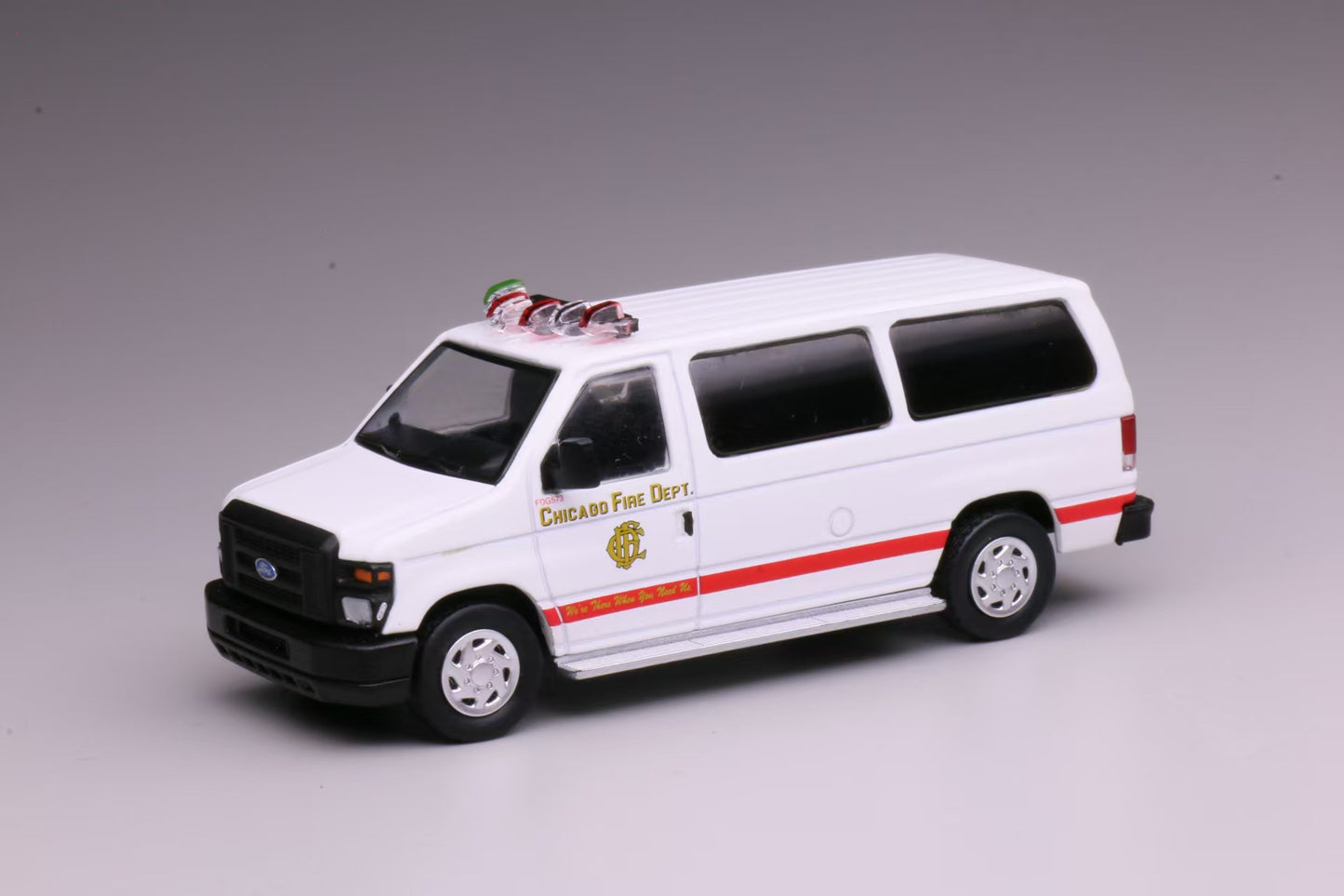 [Pre-order] 596 1:64 Ford E-Series E350 VAN Chicago Fire Department (CFD)