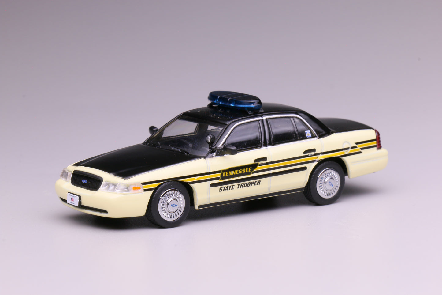 596 1:64 Ford CV Crown Victoria Tennessee State Trooper