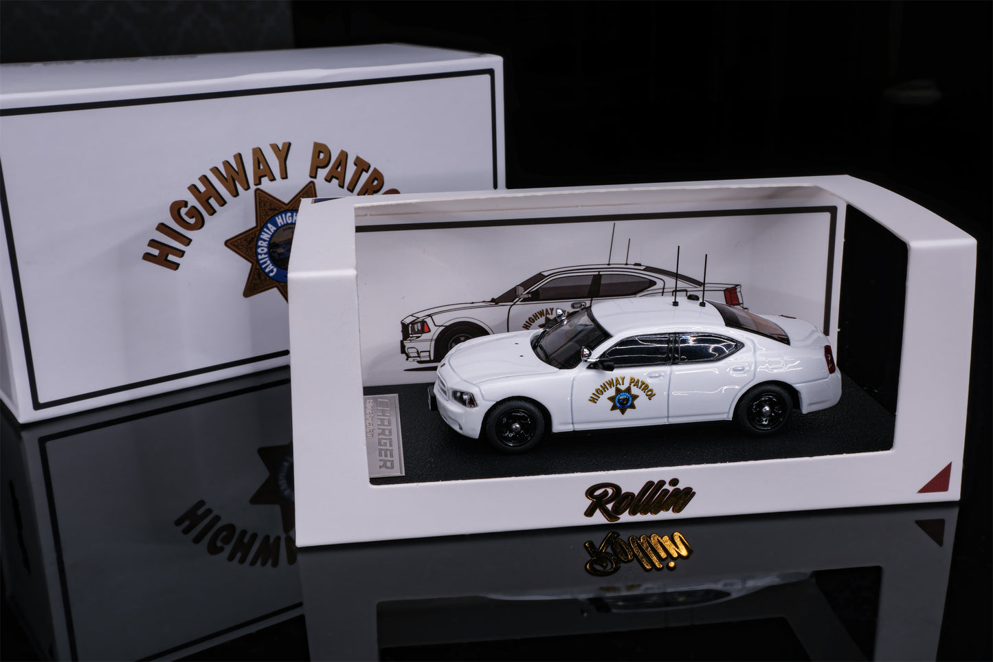 Rollin 1:64 California Highway Patrol CHP charger 08 SMPV Polar Bear