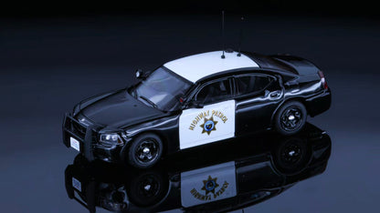 [Pre-order] Rollin 1:64 08 Dodge Charger California Highway Patrol CHP