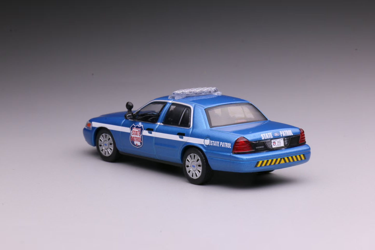 596 1:64 Ford CV Crown Victoria Wisconsin State Patrol