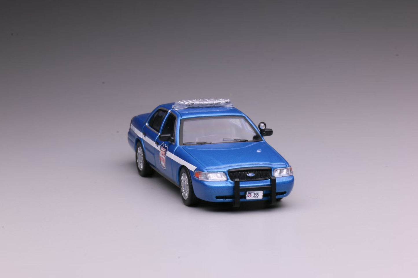 596 1:64 Ford CV Crown Victoria Wisconsin State Patrol