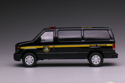 [Pre-order] 596 1:64 Ford E-Series E350 VAN New York State Trooper (NYSP)