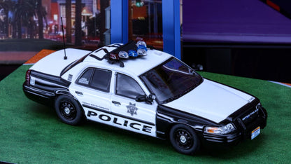 Rollin X GPsheriff IMxpo Exclusive 1:64 Crown Victoria Las Vegas Metropolitan Police Department (LVMPD)  with Diorama and Figure