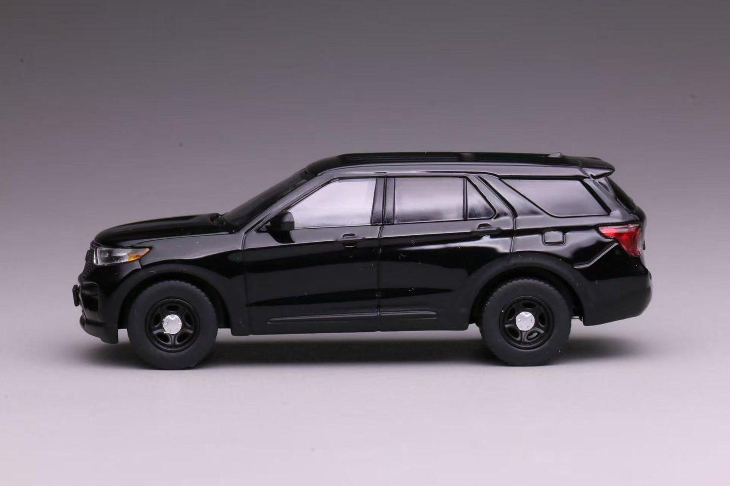 596 1:64 2020 Explorer Police Interceptor Black