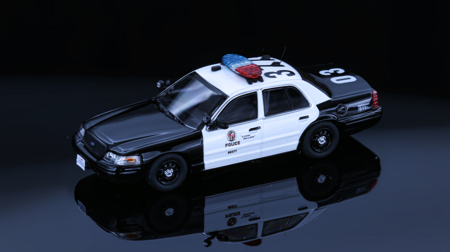 Rollin 1:64 Ford Crown Victoria Los Angeles Police Department No.377 LAPD