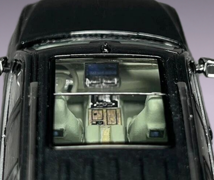 [Pre-order March] WTX 1:64 Lincoln Navigator Diecast Black