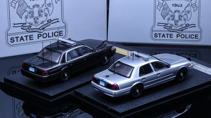 [Pre-order] Rollin 1:64 Connecticut State Police Crown victoria
