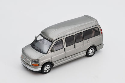 [Pre-order] Shadow 1/64 GMC SAVANA Explorer Sliver