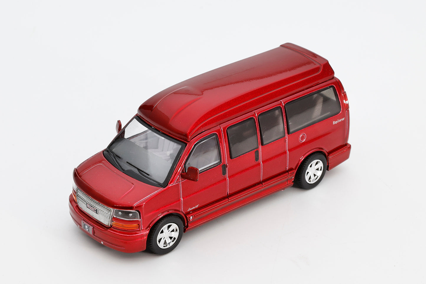 [Pre-order] Shadow 1/64 GMC SAVANA Explorer Red
