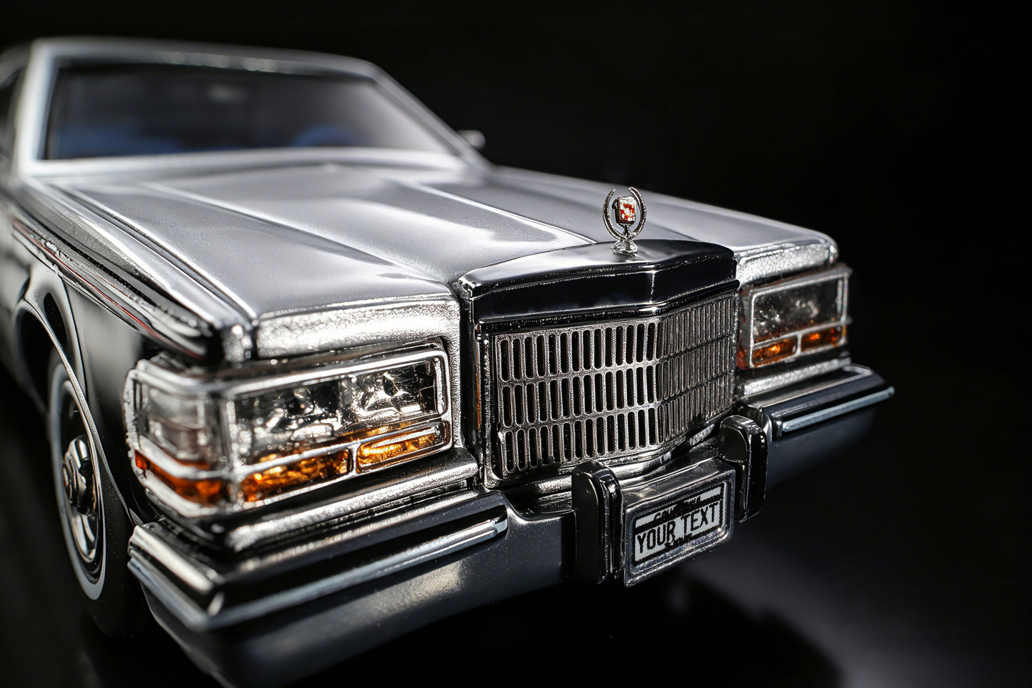 [Pre-order July] Turning crush 1:64 1985 Cadillac Seville