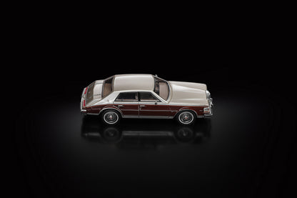 [Pre-order July] Turning crush 1:64 1985 Cadillac Seville