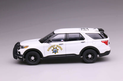 [Pre-order] 596 1:64 2020 Explorer Police Interceptor California Highway Patrol CHP White