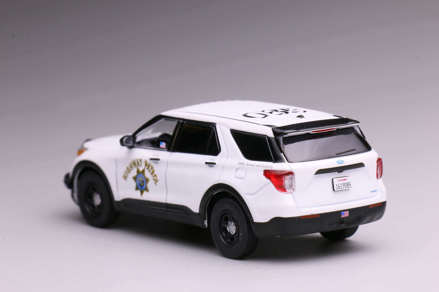 [Pre-order] 596 1:64 2020 Explorer Police Interceptor California Highway Patrol CHP White