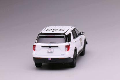 [Pre-order] 596 1:64 2020 Explorer Police Interceptor California Highway Patrol CHP White