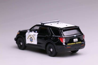 596 1:64 2020 Explorer Police Interceptor California Highway Patrol CHP Black