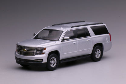 [Pre-order] 596 1:64 Chevrolet 15 Suburban Silver Diecast