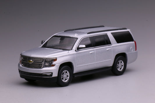 [Pre-order] 596 1:64 Chevrolet 15 Suburban Silver Diecast