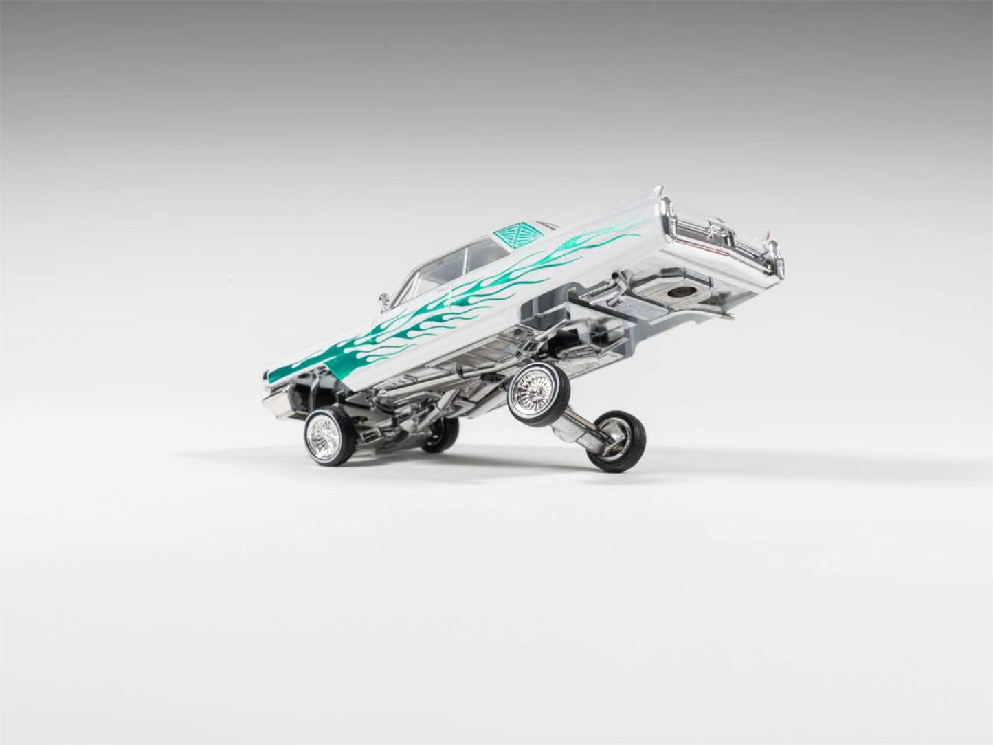 97 M 1:64 1964 Coupe DeVille Lowrider Purple / White /Black