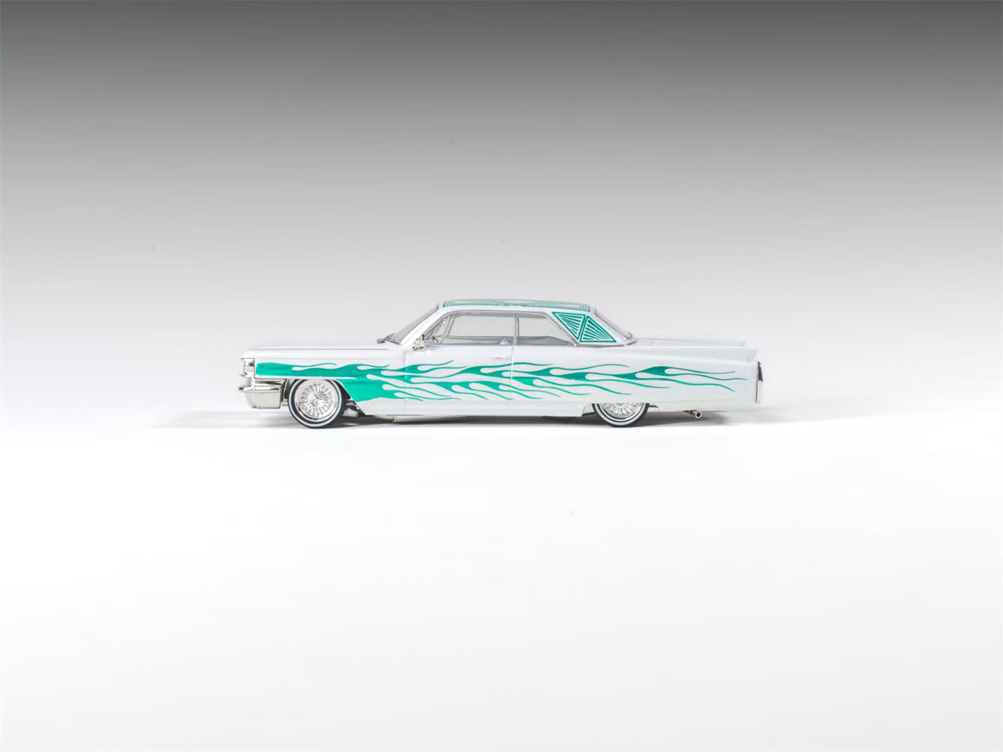 97 M 1:64 1964 Coupe DeVille Lowrider Purple / White /Black