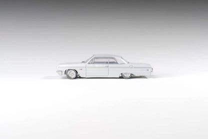 97 M 1:64 1964 Impala SS Lowrider Red / White